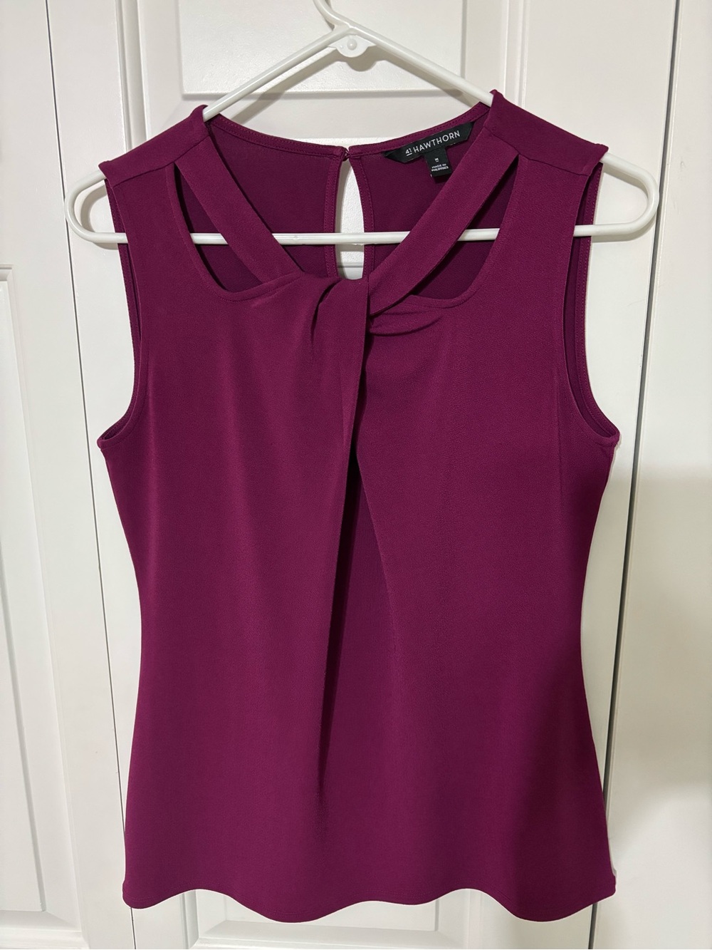 41 Hawthorn Twist-Neck Sleeveless Top - Plum
